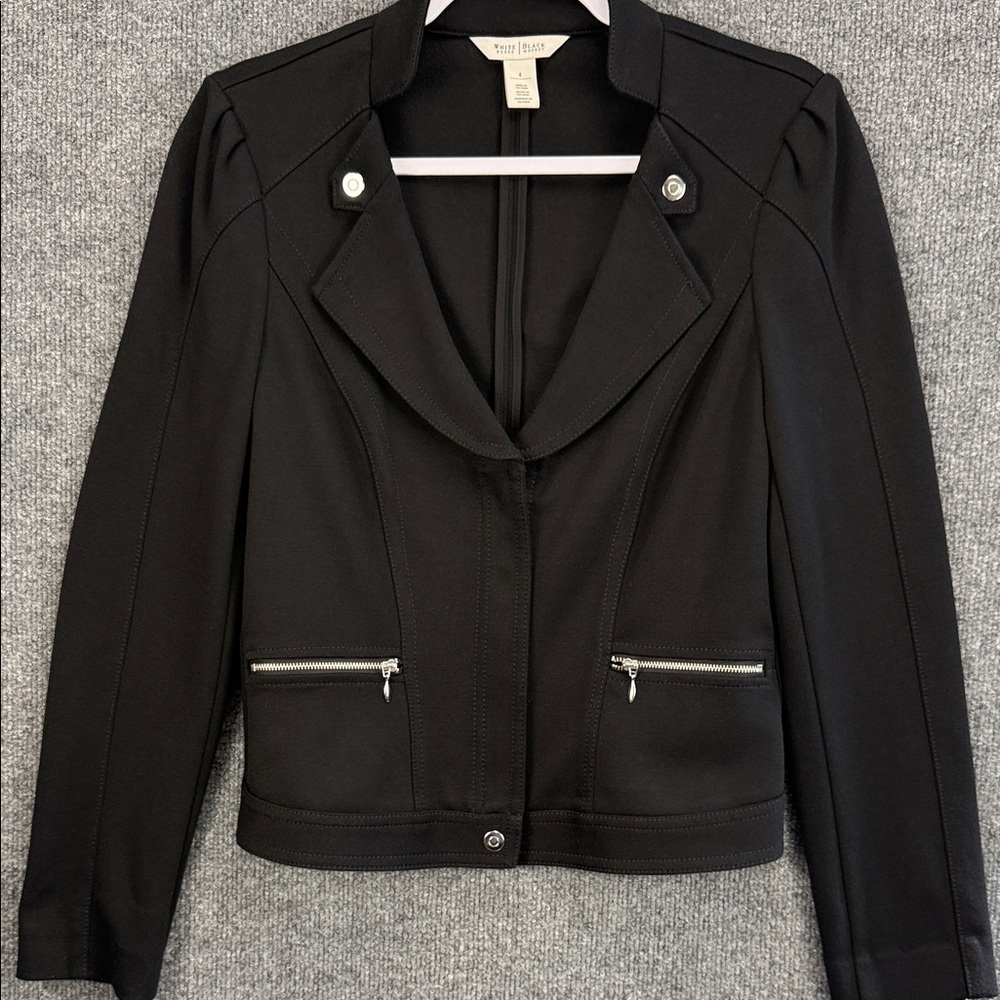 White House Black Market Black Tailored Jacket with Zip Front & Pockets Size 4